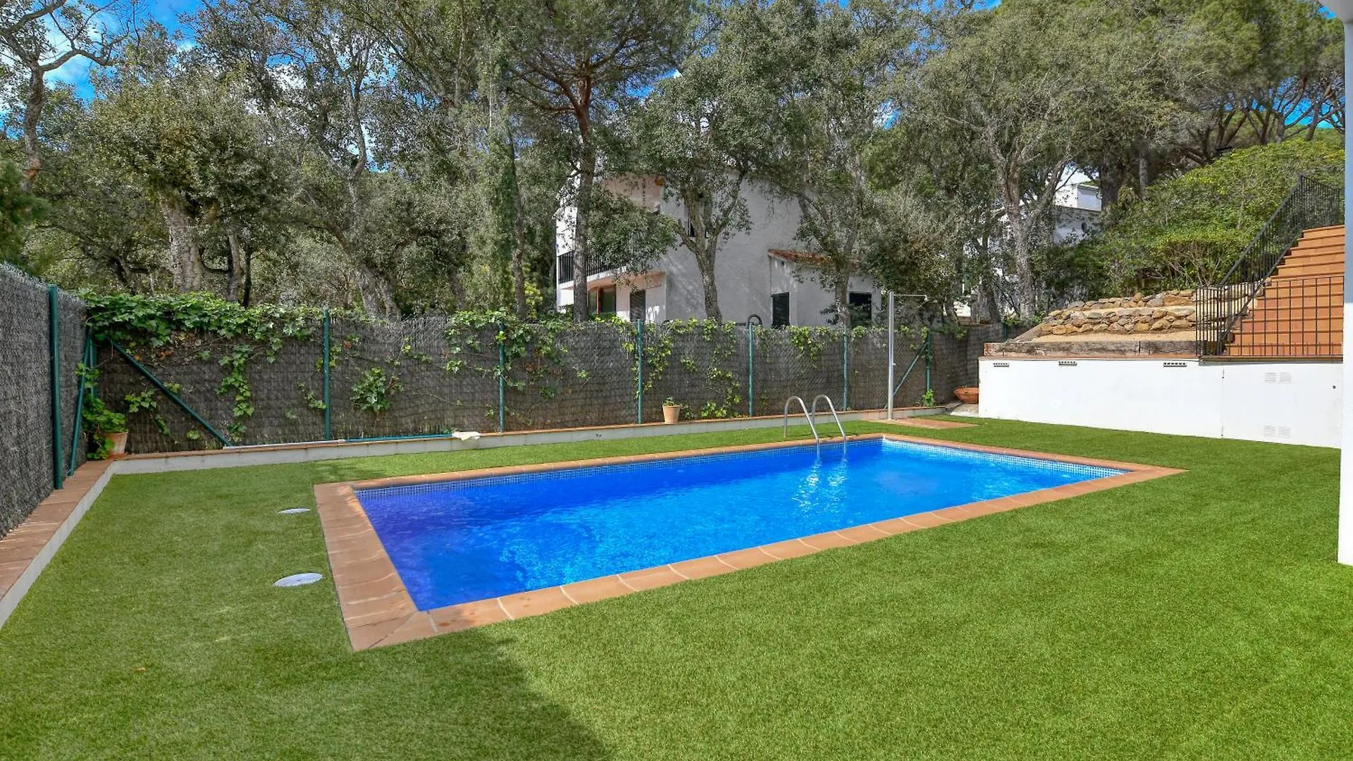 Villa Sierra With Private Pool Calella De Palafrugell